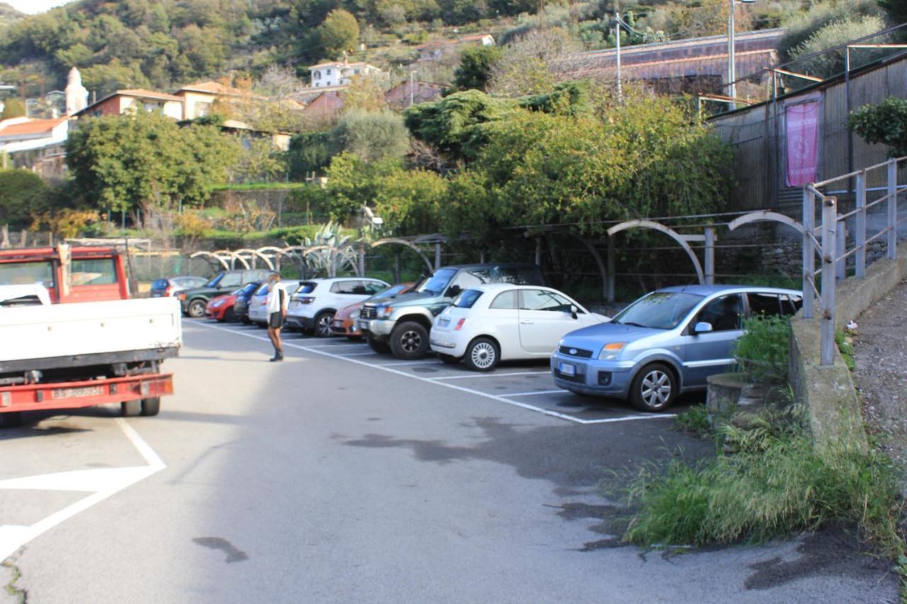Ca' Du Mangiabaggi Vila Vallecrosia Exterior foto