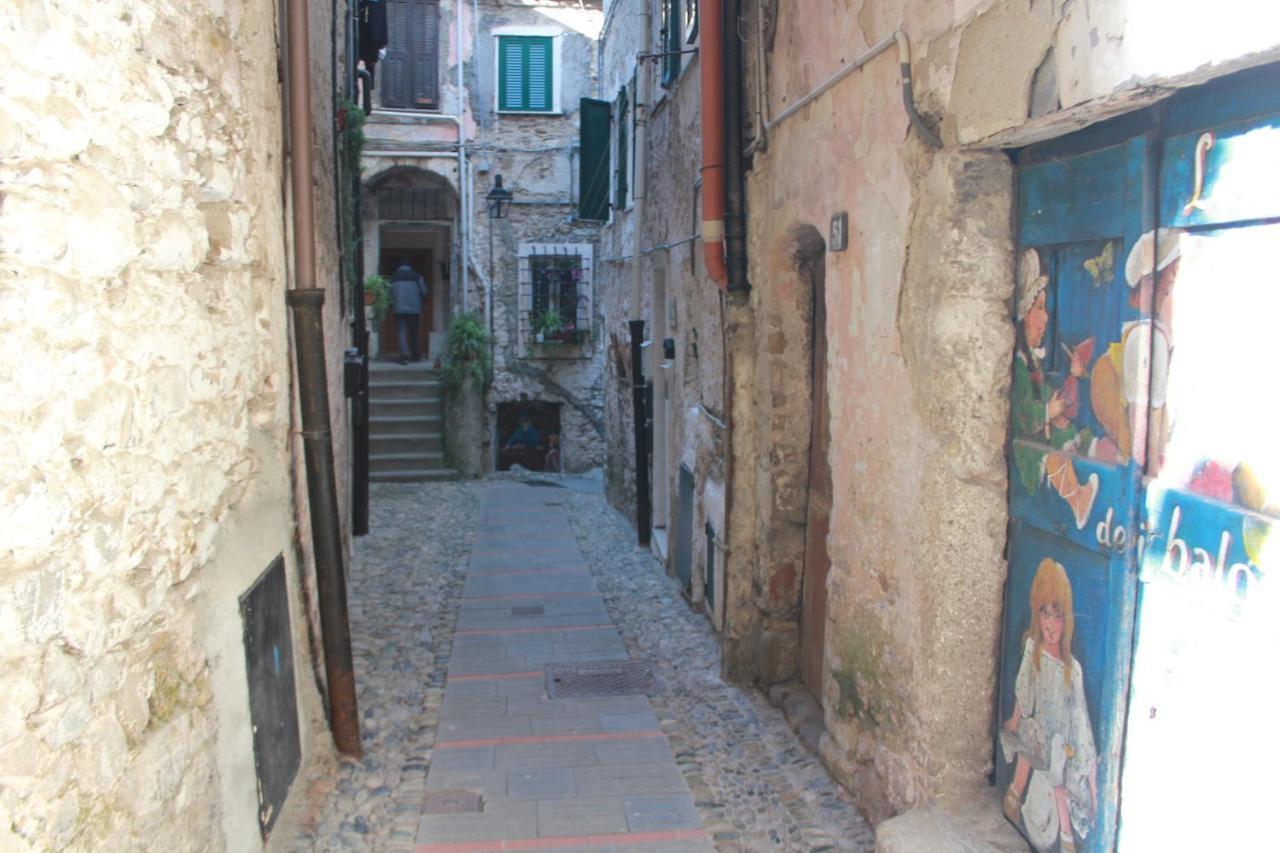 Ca' Du Mangiabaggi Vila Vallecrosia Exterior foto